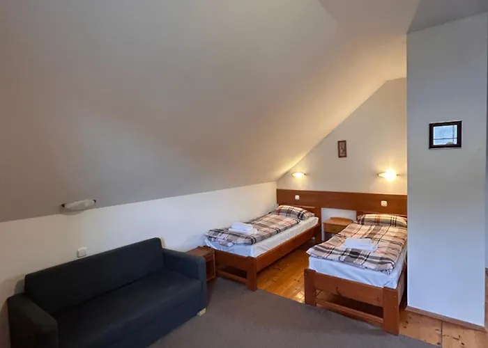 Daire Gorski Czarna Gora *